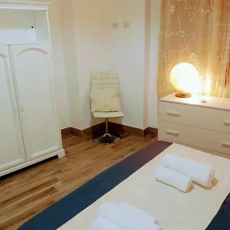 Fichidindia House Bed & Breakfast